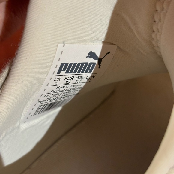 Puma Shoes - Picture 5 of 6